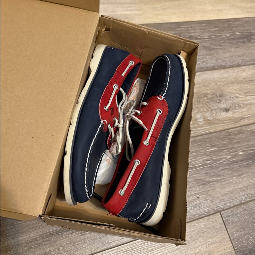 Sperry Men's Red and Navy Boat Shoes - Picture 3 of 9